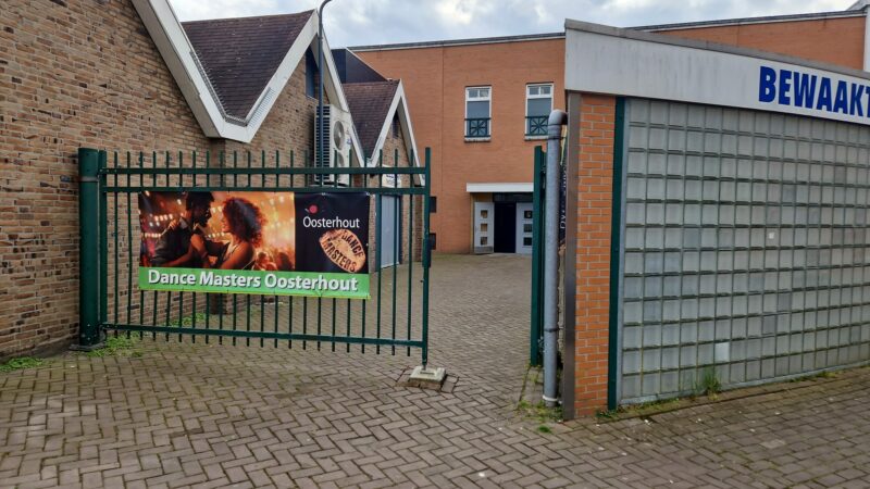 Dancemasters Oosterhout ingang